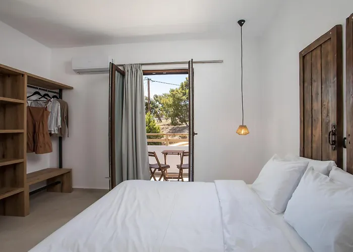 Zaia & Living , N6 , Sea Side View * Gennadi