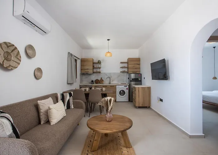 Zaia & Living , N6 , Sea Side View Appartamento Gennadi